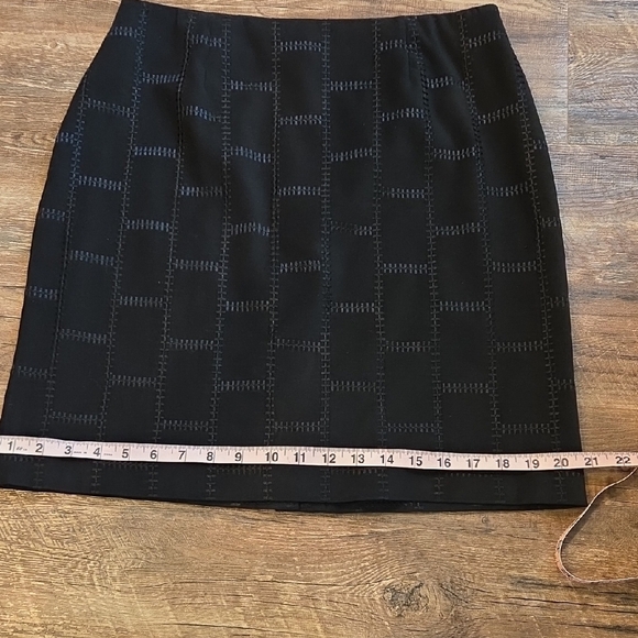 Casual Corner Black Patchwork Mini Pencil Skirt Petite Size 10 Fully Lined - Picture 9 of 10